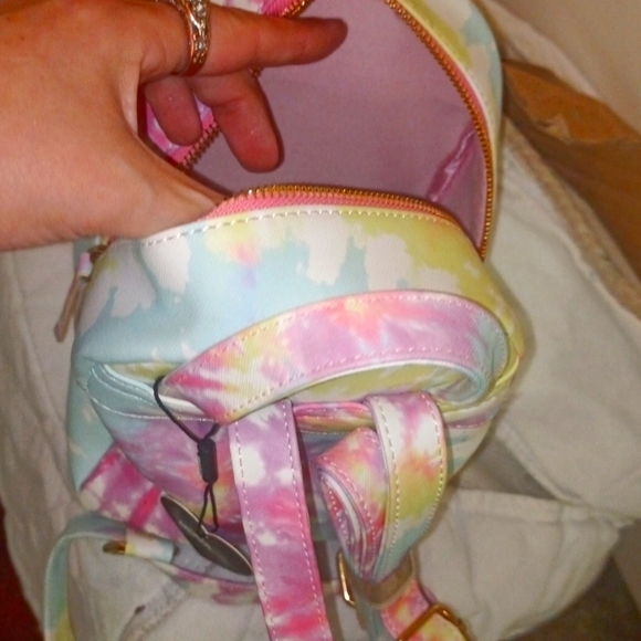 FASHION NOVA-KIDS/GIRL'S PRINCESS(UNIKITTY)BACKPACK-NWT-ADJUSTABLE STRAPS - Picture 6 of 6